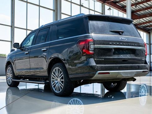 Used 2023 Ford Expedition Max Platinum AWD/4WD image 34