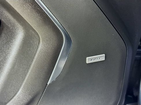 Used 2021 Chevrolet Tahoe LT w/ LT Signature Package RWD image 22