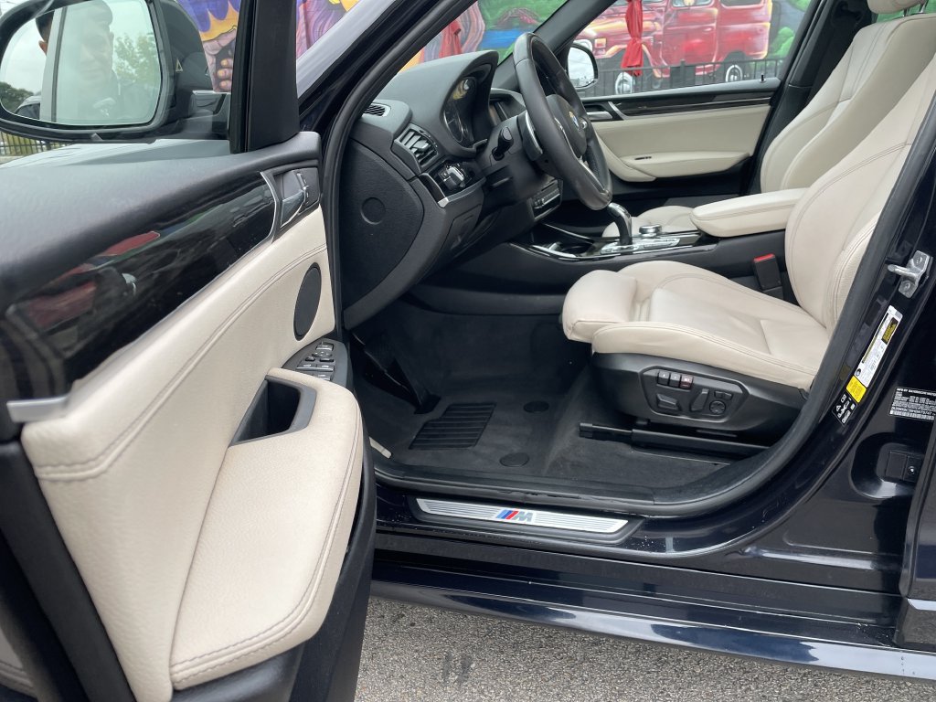 Used 2017 BMW X3 xDrive28i AWD/4WD image 14