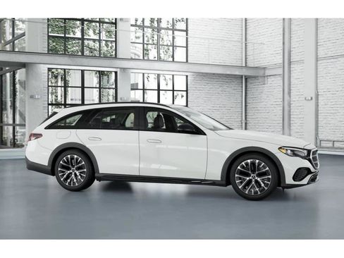 New 2026 Mercedes-Benz E 450 4MATIC All-Terrain Wagon image 13