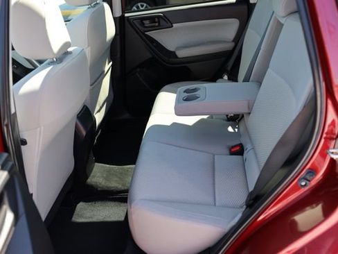 Used 2018 Subaru Forester 2.5i Premium w/ All-Weather Package AWD/4WD image 42