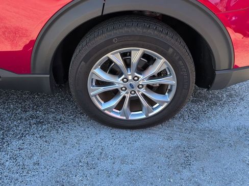 Certified 2024 Ford Explorer XLT w/ Equipment Group 202A image 15