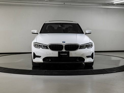 Used 2019 BMW 330i Sedan w/ Convenience Package image 10