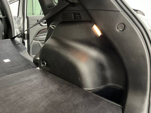 Used 2025 Jeep Compass Trailhawk image 22