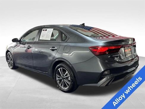 Used 2024 Kia Forte LXS FWD image 7