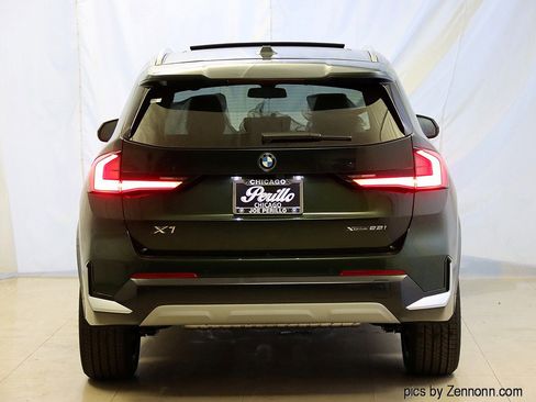 Used 2025 BMW X1 xDrive28i image 7