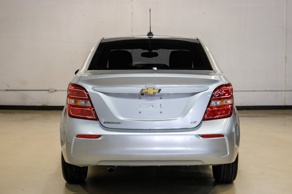 Used 2020 Chevrolet Sonic LT FWD image 9
