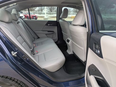 Used 2016 Honda Accord EX-L image 27