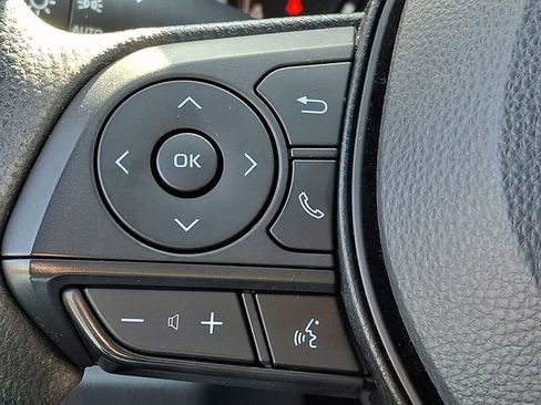 Certified 2023 Toyota RAV4 XLE FWD image 20