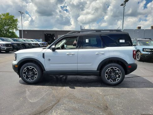 New 2026 Ford Bronco Sport Outer Banks w/ Outer Banks Tech Package+ AWD/4WD image 7