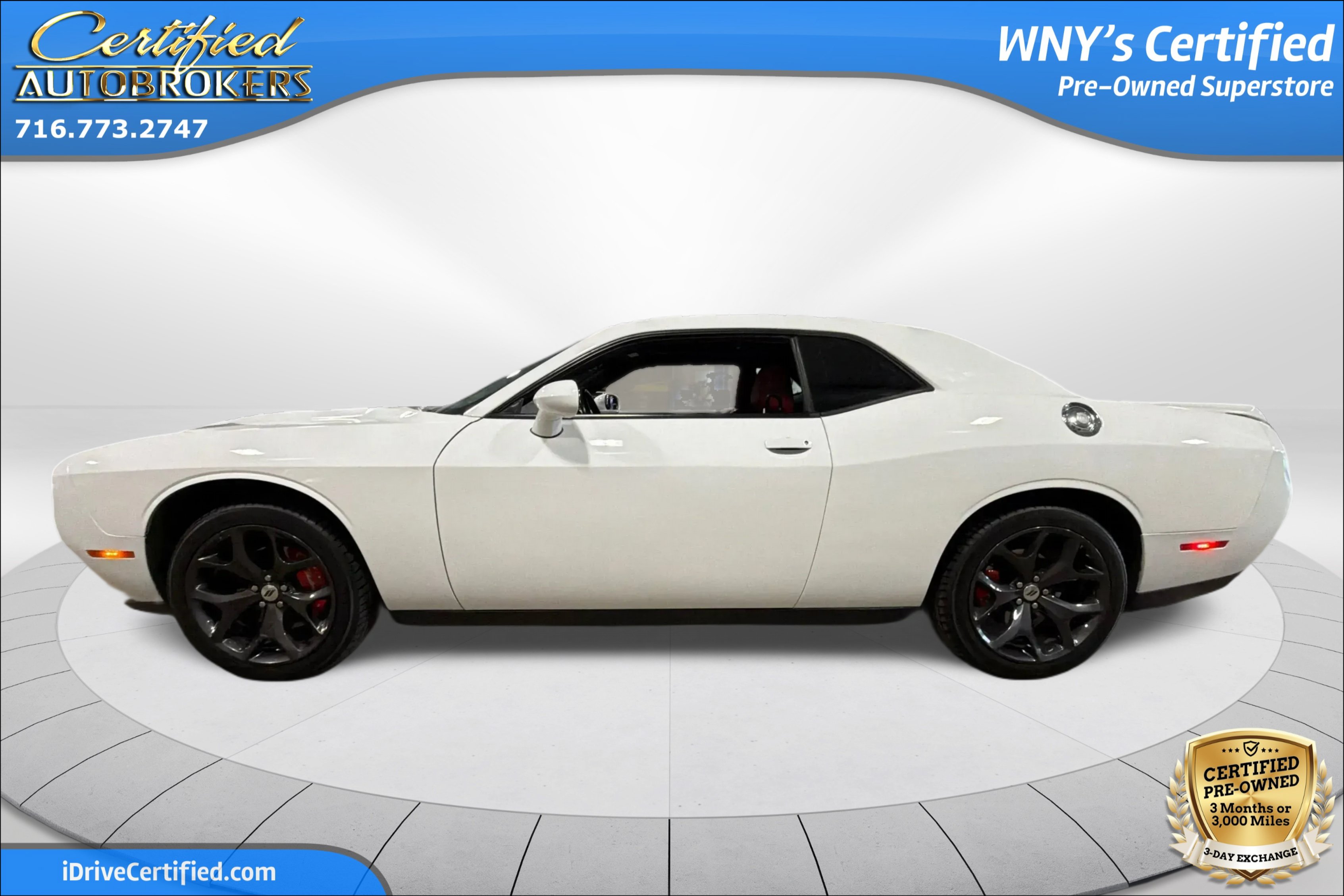 Used 2018 Dodge Challenger SXT Plus RWD image 9