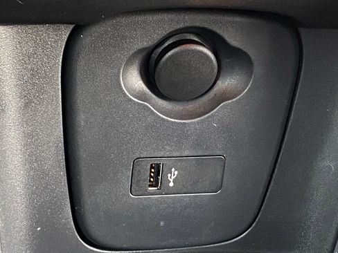 Used 2019 MINI Cooper 2-Door Hardtop image 23