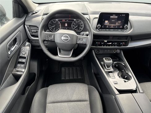 New 2026 Nissan Rogue SV FWD image 14
