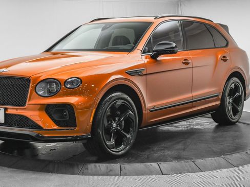 Certified 2022 Bentley Bentayga image 3