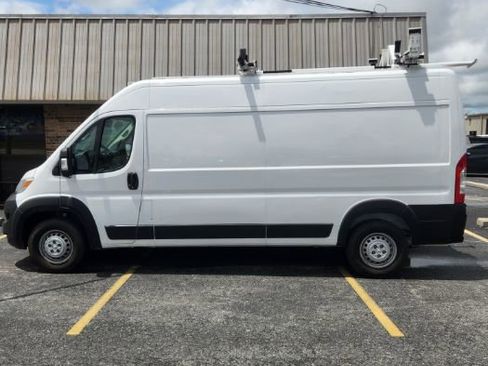 Used 2024 RAM ProMaster 2500 FWD image 8