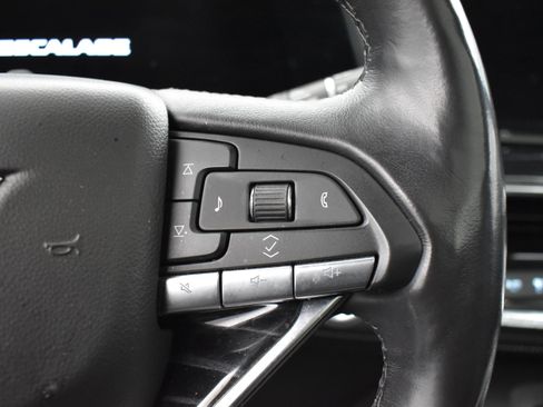 Used 2022 Cadillac Escalade Sport AWD/4WD image 7
