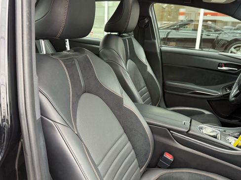 Used 2019 Toyota Avalon Touring image 14