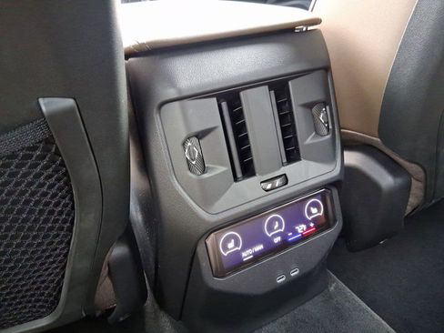 Used 2026 BMW X3 xDrive30 w/ Premium Package image 29