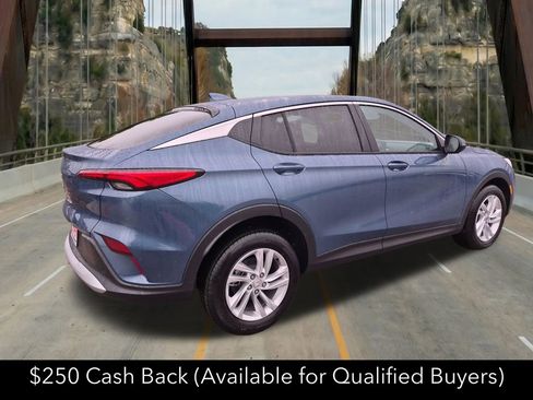 New 2026 Buick Envista Sport Touring FWD image 9