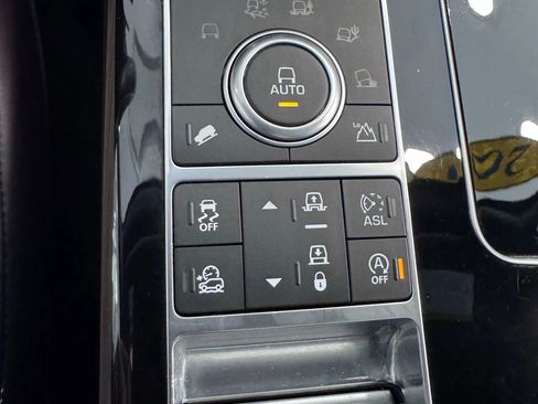 Used 2016 Land Rover Range Rover Supercharged image 40