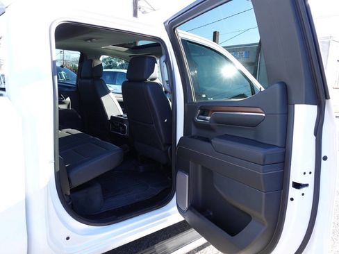 Used 2024 GMC Sierra 1500 Denali w/ Denali Reserve Package image 26