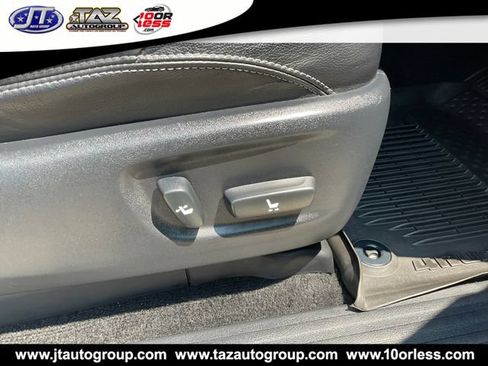 Used 2022 Toyota 4Runner Limited AWD/4WD image 18