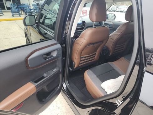 Used 2021 Ford Bronco Sport Outer Banks w/ Outer Banks Package image 9