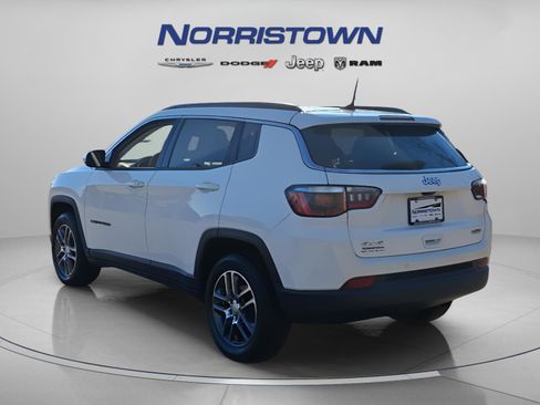 Used 2020 Jeep Compass Latitude image 4