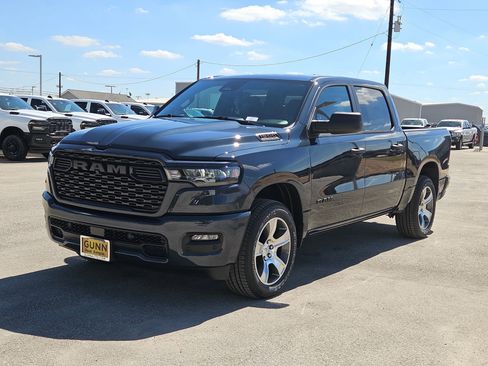 New 2026 RAM 1500 Express image 7