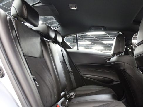 Used 2017 Acura ILX w/ Technology Plus & A-SPEC image 12