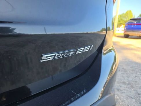 Used 2019 BMW X1 sDrive28i w/ Convenience Package FWD image 12