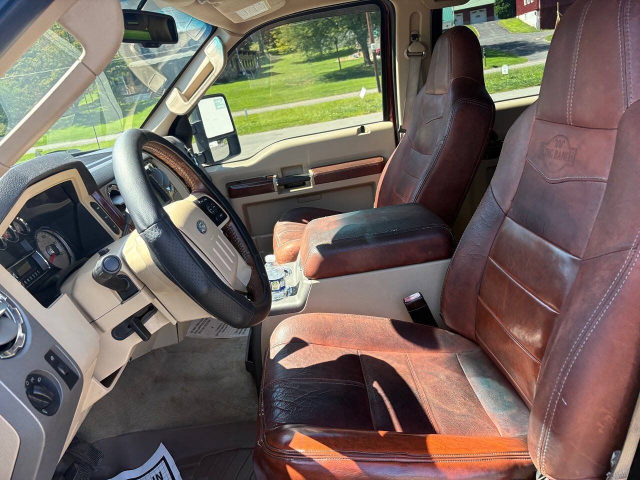 Used 2009 Ford F450 Lariat AWD/4WD image 10