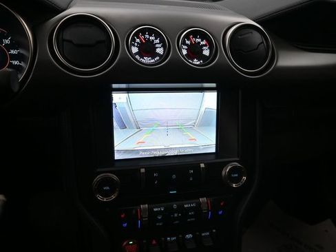 Used 2022 Ford Mustang Shelby GT500 w/ Technology Package RWD image 13