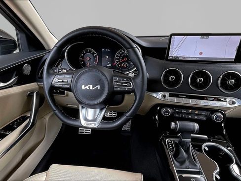 Used 2023 Kia Stinger GT-Line w/ Sun & Sound Package AWD/4WD image 8