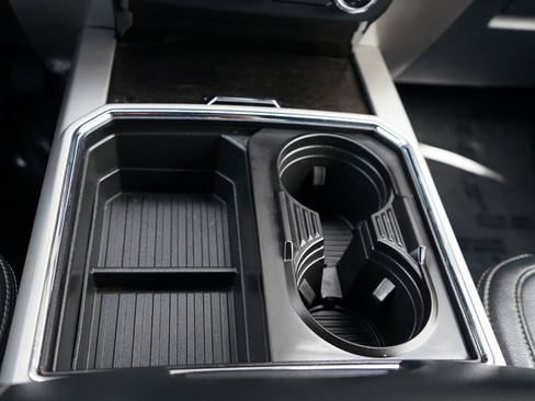 Used 2022 Ford F250 Lariat w/ FX4 Off-Road Package image 21