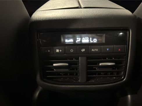 Used 2023 MAZDA CX-9 Touring Plus AWD/4WD image 27
