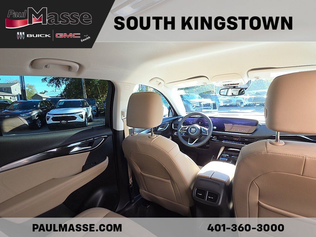 Used 2025 Buick Envision Preferred AWD/4WD image 27