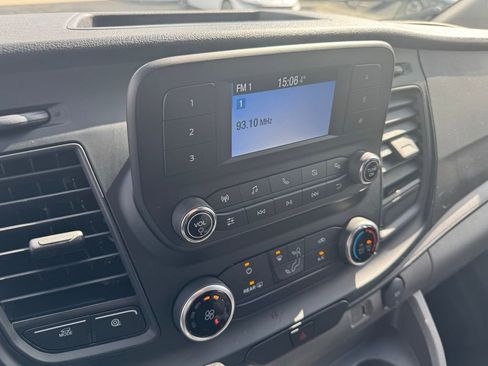 Used 2024 Ford Transit 250 Low Roof AWD w/ Exterior Upgrade Package image 21