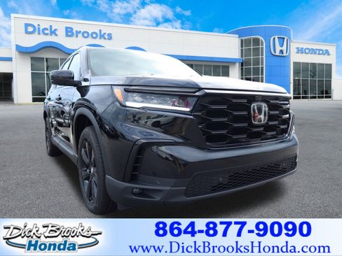 New 2025 Honda Pilot Black Edition image 1