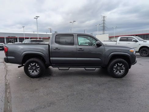 Used 2023 Toyota Tacoma SR image 6