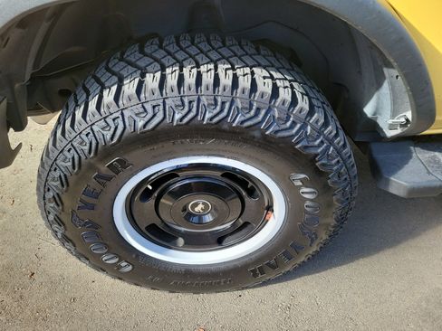 Used 2024 Ford Bronco Heritage Edition image 8