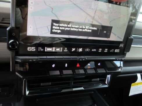 New 2026 GMC Hummer EV 4x4 Crew Cab image 25