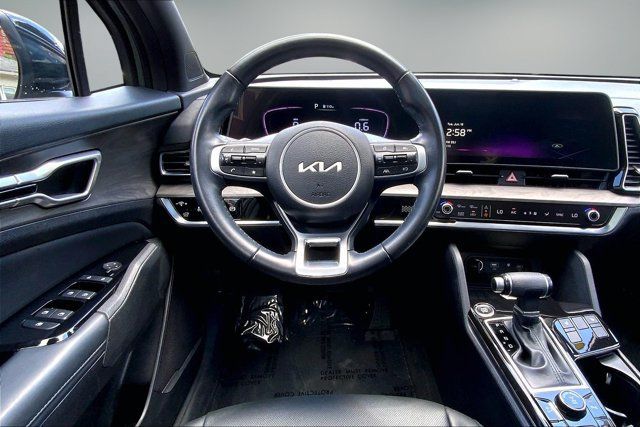 Used 2023 Kia Sportage X-Line w/ X-Line Premium Package AWD/4WD image 4