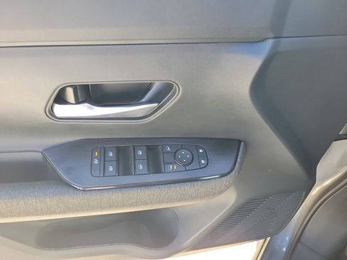 New 2026 Nissan Kicks SV FWD image 18
