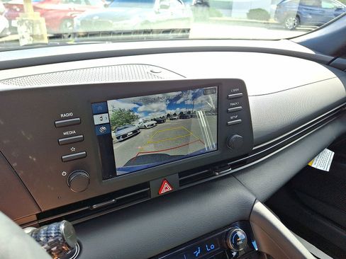 New 2025 Hyundai Elantra Sport w/ Cargo Package image 21