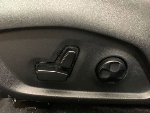 Used 2019 Jeep Compass Limited image 5