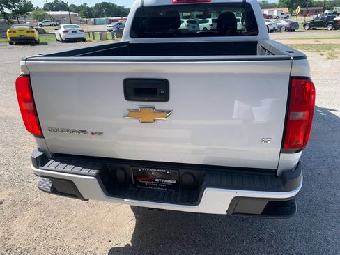 Used 2020 Chevrolet Colorado LT RWD image 8