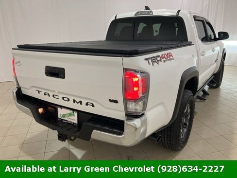 Used 2023 Toyota Tacoma TRD Sport image 5