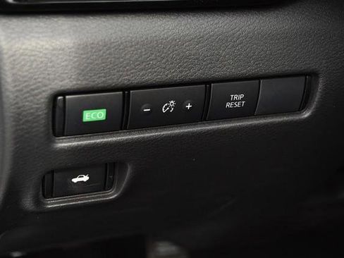 New 2025 Nissan Sentra SV w/ All-Weather Package image 11