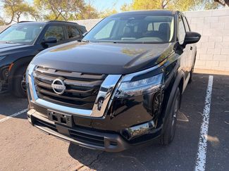 Used 2025 Nissan Pathfinder S FWD video 1